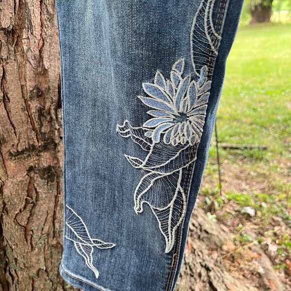 GG embroidery floral capri jeans stretch 12 - Picture 2 of 5